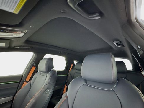 New 2026 Genesis GV70 2.5T Sport Prestige AWD/4WD image 14