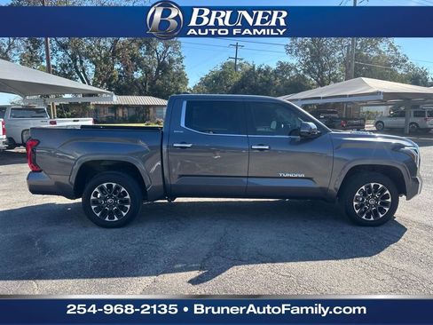 Used 2024 Toyota Tundra Limited image 4