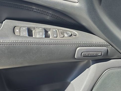Used 2015 INFINITI QX60 FWD w/ Deluxe Touring Package image 33