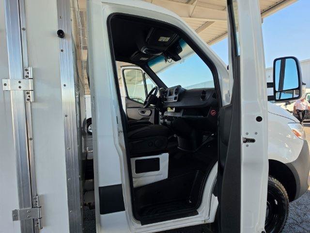 Used 2024 Mercedes-Benz Sprinter 3500 image 29