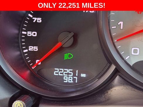 Used 2020 Porsche Macan S image 5