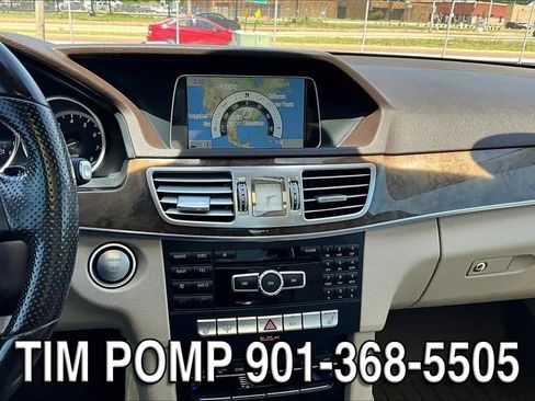 Used 2015 Mercedes-Benz E 350 4MATIC Sedan image 14