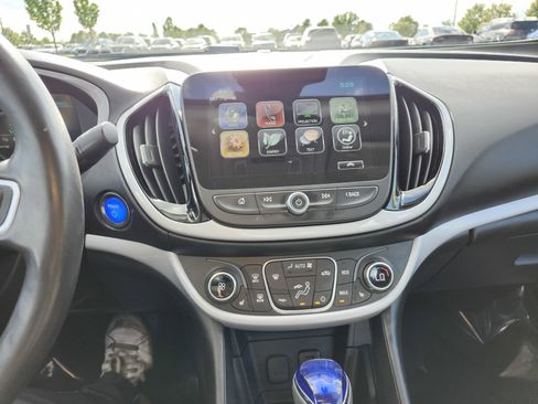 Used 2018 Chevrolet Volt LT w/ LT Driver Confidence Package FWD image 28