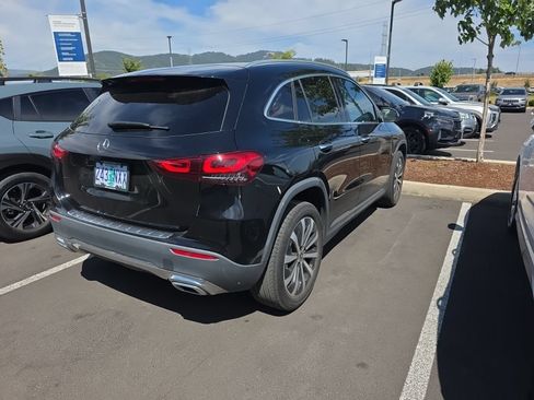 Used 2023 Mercedes-Benz GLA 250 4MATIC image 5
