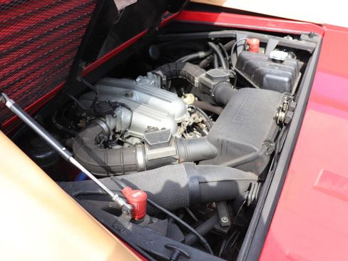 Used 1989 Ferrari Mondial T Cabriolet image 40