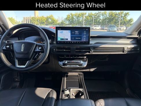 Used 2024 Lincoln Corsair AWD w/ Equipment Group 101A image 15