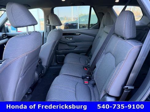 Certified 2025 Honda Pilot Sport image 29