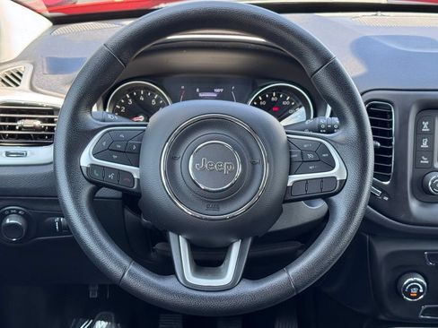 Used 2018 Jeep Compass Sport AWD/4WD image 8