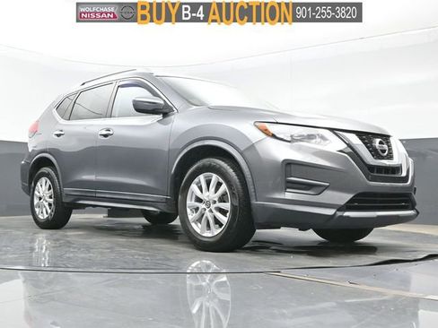 Used 2017 Nissan Rogue SV AWD/4WD image 27