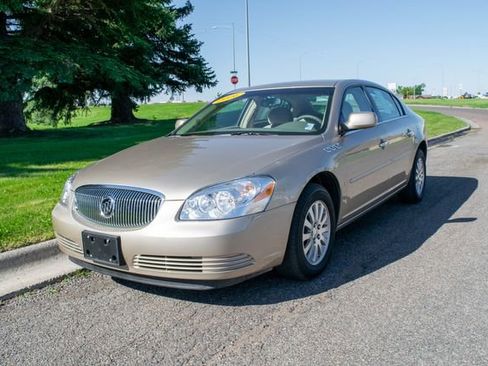 Used 2006 Buick Lucerne CX image 1