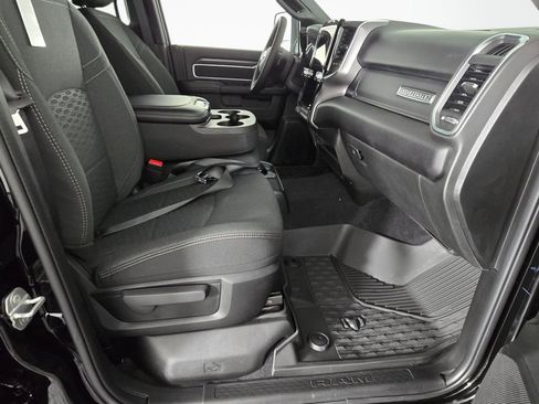 New 2026 RAM 3500 Big Horn AWD/4WD image 25