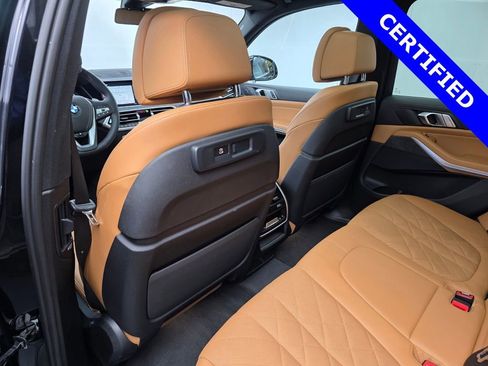 Certified 2023 BMW X5 xDrive45e w/ Luxury Seating Package image 15
