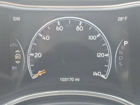 Used 2014 Jeep Grand Cherokee Limited image 19