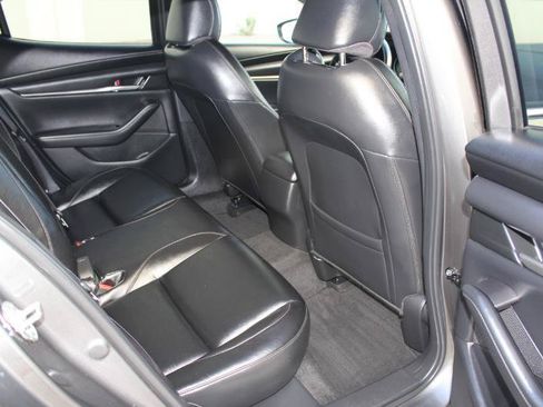 Used 2023 MAZDA MAZDA3 s FWD image 15