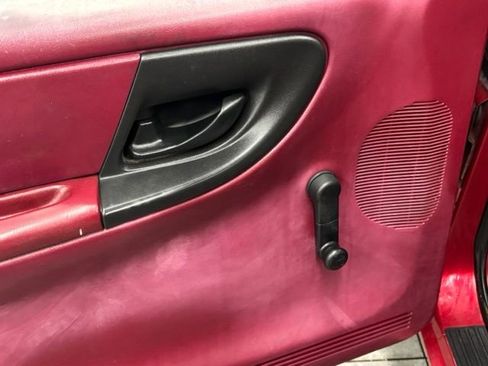 Used 1993 Ford Ranger 2WD Regular Cab image 9