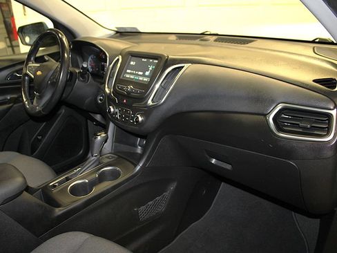 Used 2018 Chevrolet Equinox LT AWD/4WD image 28