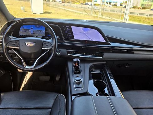 Used 2024 Cadillac Escalade Sport image 9