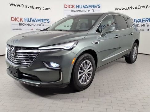 Used 2023 Buick Enclave Essence AWD/4WD image 1