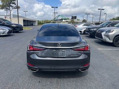 Used 2024 Lexus ES 350 w/ Technology Package FWD image 5