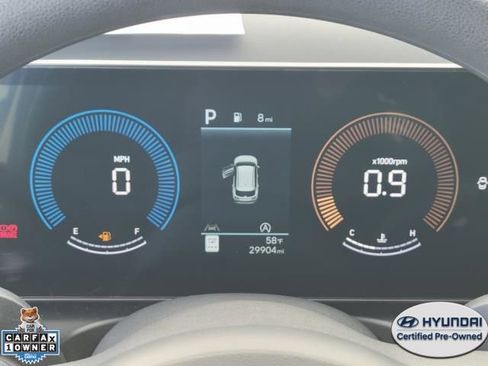 Used 2025 Hyundai Tucson SE AWD/4WD image 24