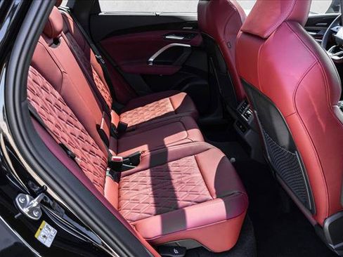 New 2026 Audi SQ5 Prestige AWD/4WD image 23