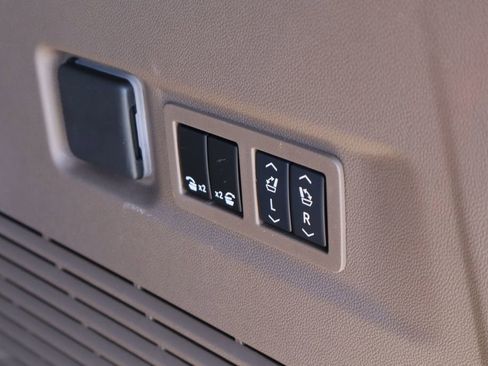 New 2026 GMC Yukon XL Denali w/ Sun & Power Step Package image 24