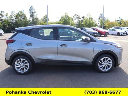 New 2027 Chevrolet Bolt LT FWD image 8