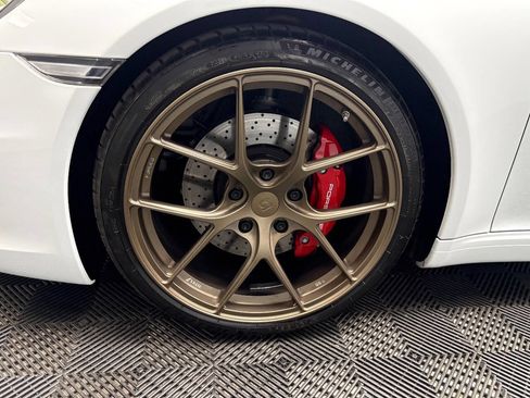 Used 2014 Porsche 911 Carrera image 18