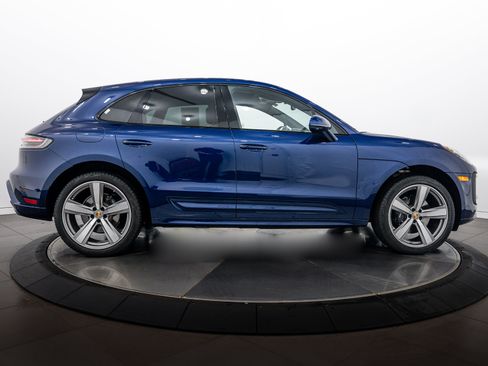 Certified 2026 Porsche Macan S AWD/4WD image 8