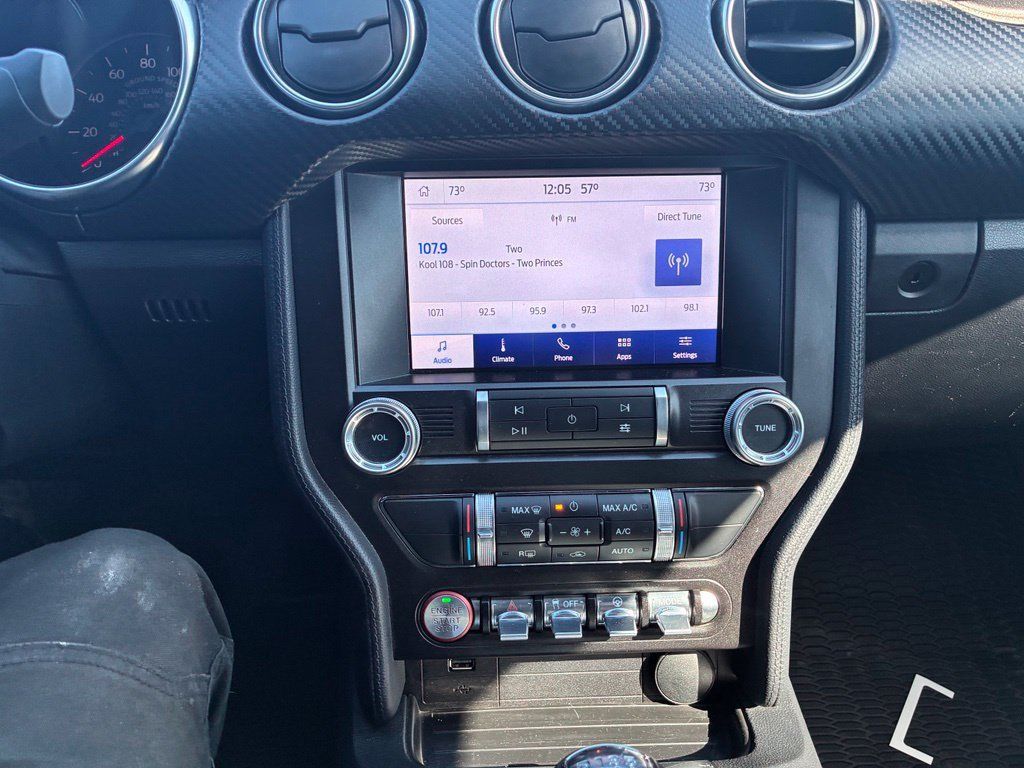 Used 2022 Ford Mustang Convertible RWD image 10