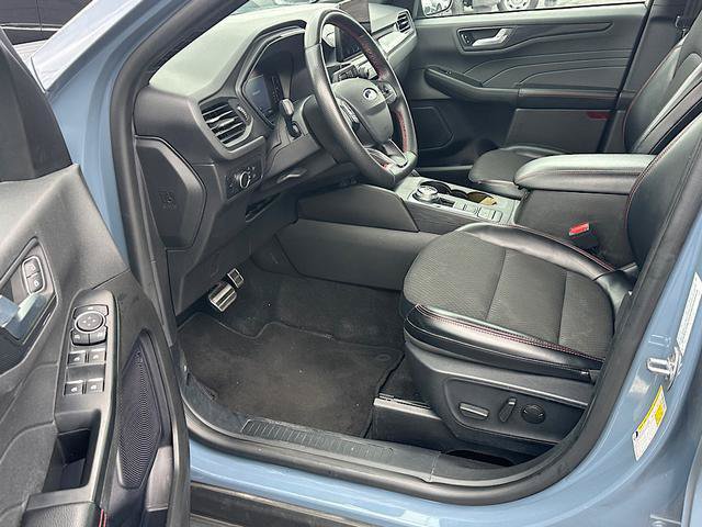 Used 2024 Ford Escape ST-Line AWD/4WD image 10