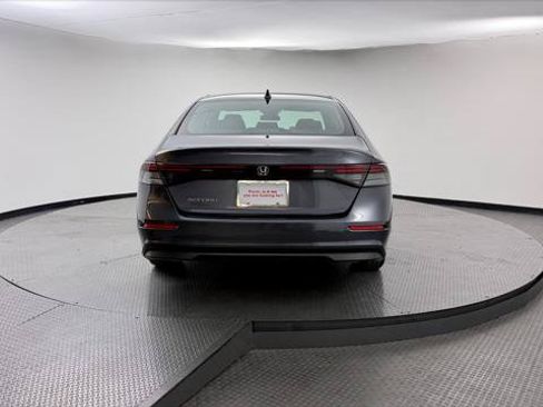 Used 2023 Honda Accord LX image 7