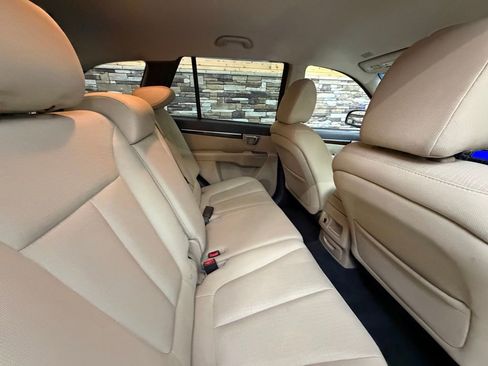 Used 2011 Hyundai Santa Fe GLS AWD/4WD image 29