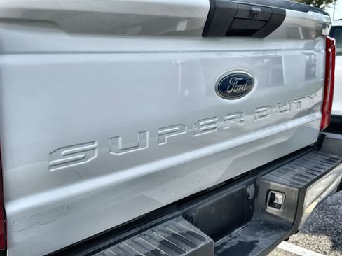 Used 2024 Ford F250 XL w/ XL Chrome Package image 7