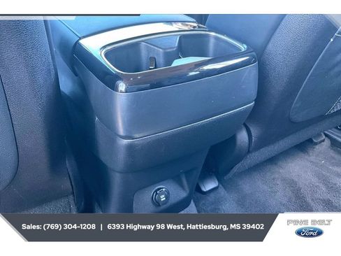 Used 2025 Kia Telluride S FWD image 25