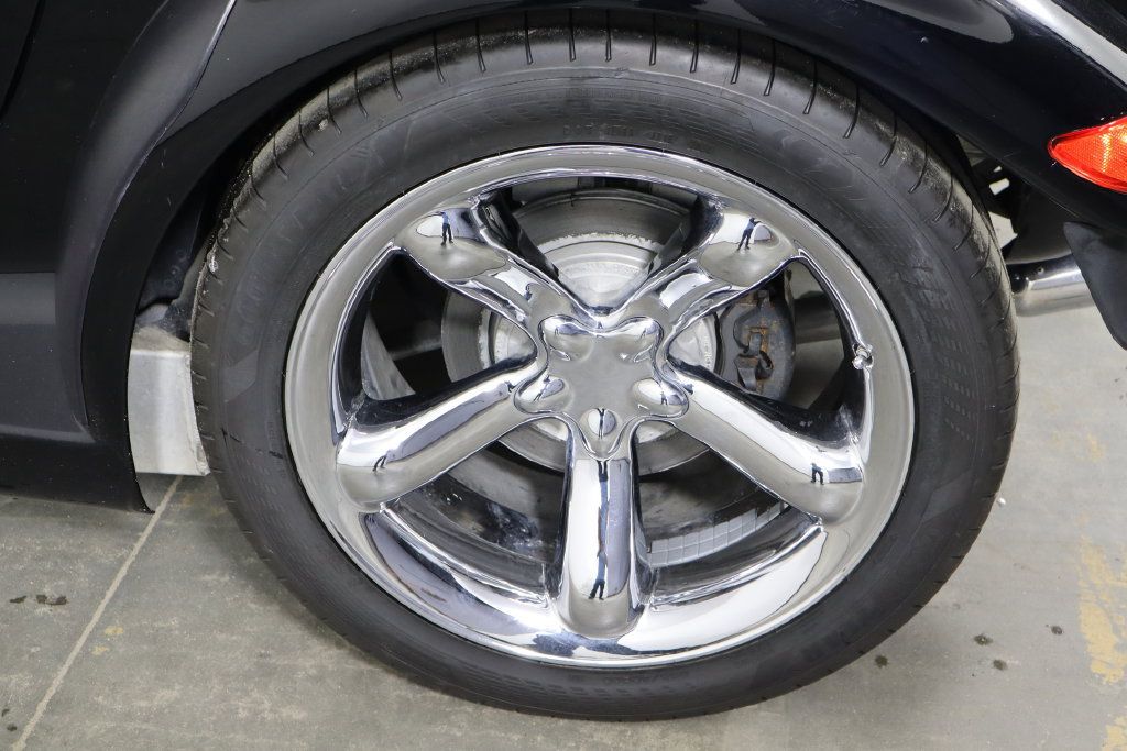 Used 2000 Plymouth Prowler RWD image 29