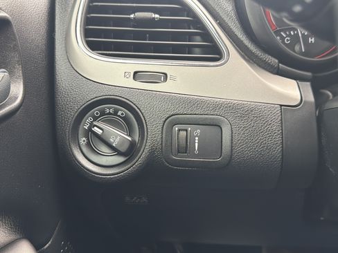 Used 2018 Dodge Journey Crossroad AWD/4WD image 16