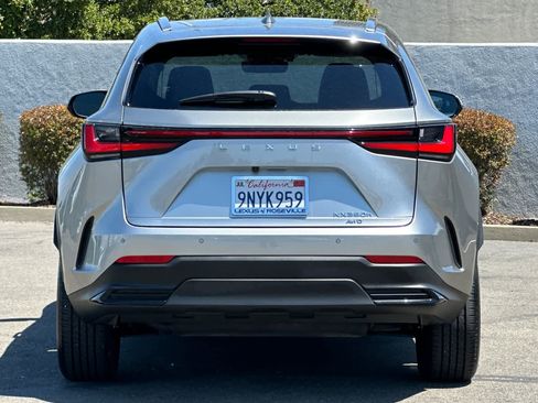 Used 2025 Lexus NX 350h AWD w/ Accessory Package (2T) image 8