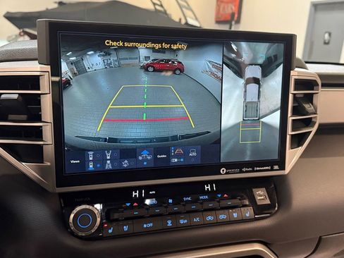 Used 2024 Toyota Tundra Limited image 43