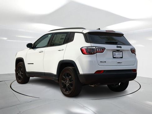 New 2026 Jeep Compass Latitude AWD/4WD image 2