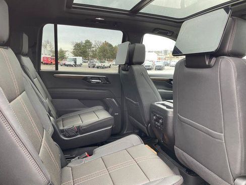 New 2026 Chevrolet Suburban High Country image 22