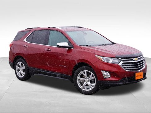 Used 2020 Chevrolet Equinox Premier image 2