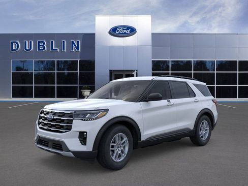 New 2026 Ford Explorer Active w/ Active Comfort Package image 30