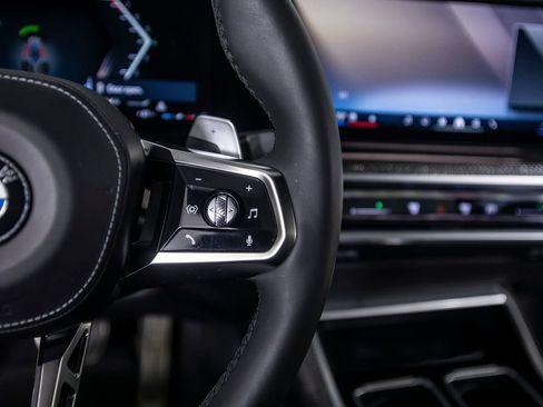 Used 2023 BMW 740i 740i w/ Executive Package image 36