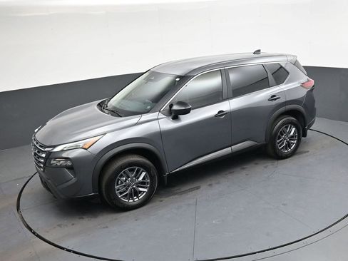 Used 2026 Nissan Rogue S image 33