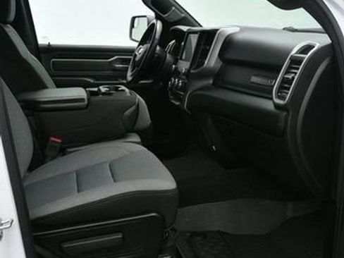 Used 2023 RAM 1500 Big Horn AWD/4WD image 9