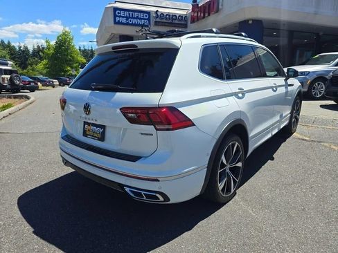 Used 2023 Volkswagen Tiguan SEL R-Line AWD/4WD image 7