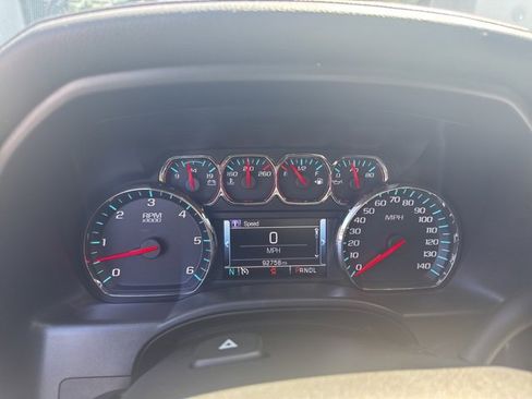 Used 2018 Chevrolet Silverado 1500 High Country image 9