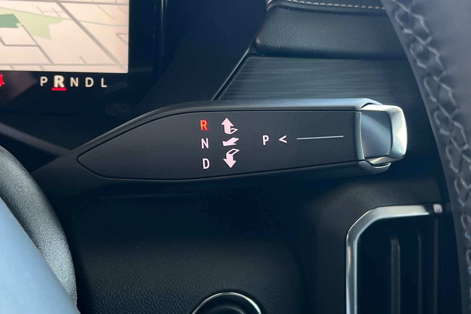 New 2026 GMC Acadia Elevation w/ Black Edition FWD image 25