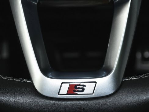 Used 2025 Audi SQ7 Premium Plus image 45